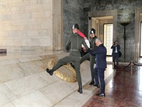 Anıtkabir'e Çelenk Koyma Töreni 